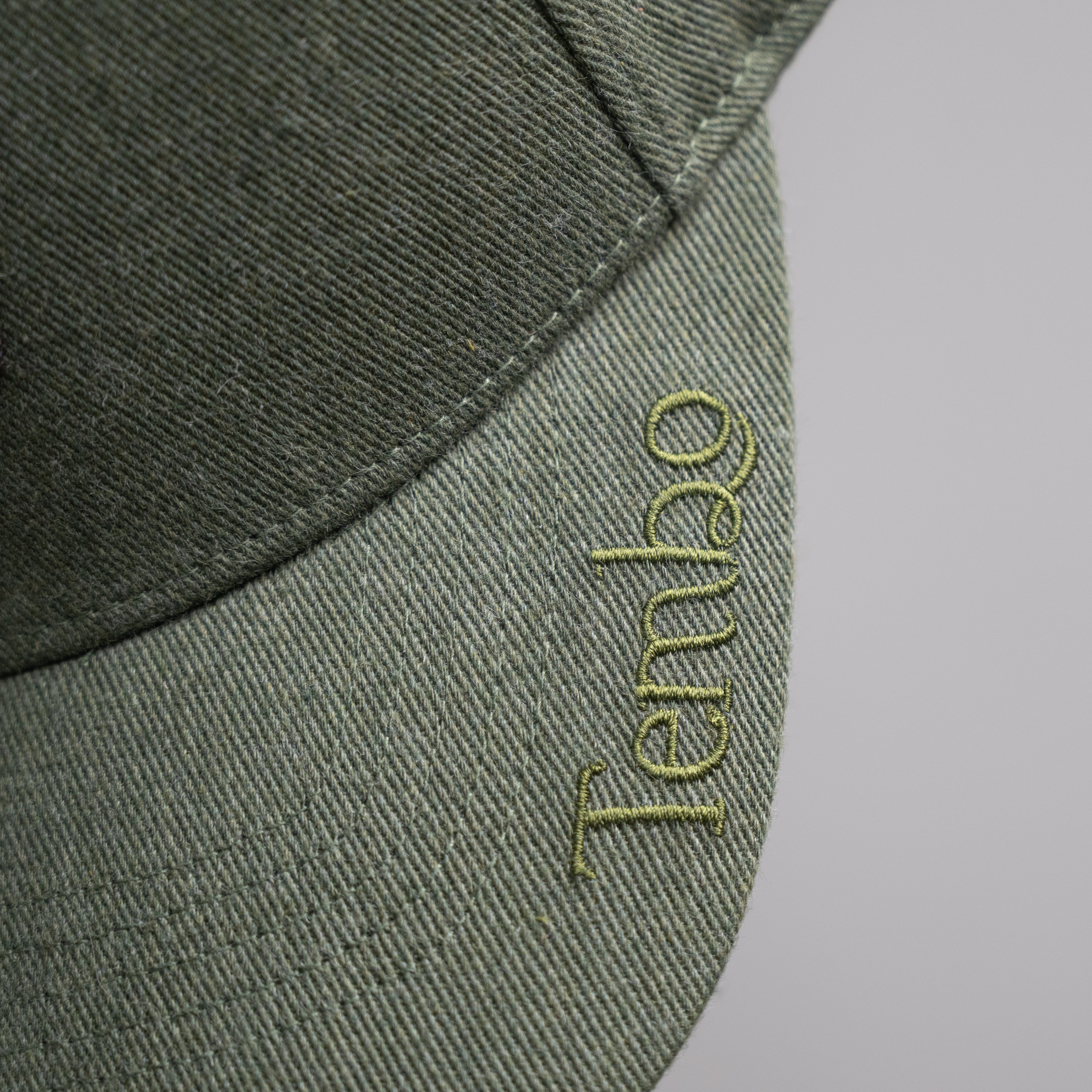 Inspired by a real lion encounter on the African savannah
Colorway: Olive
Material: 100% premium cotton
Geometric leather lion patch with bronze buckle strap
Original lion photograph printed inside the crown
One size — adjustable fit
30% of every purchase goes directly to WildAid, Tsavo Trust, and Ol Pejeta Conservancy
Limited edition — when it closes, it does not return